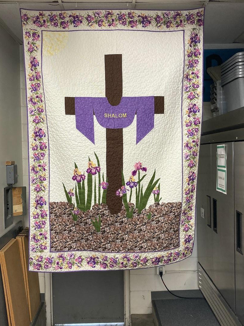 Quilt with Shalom